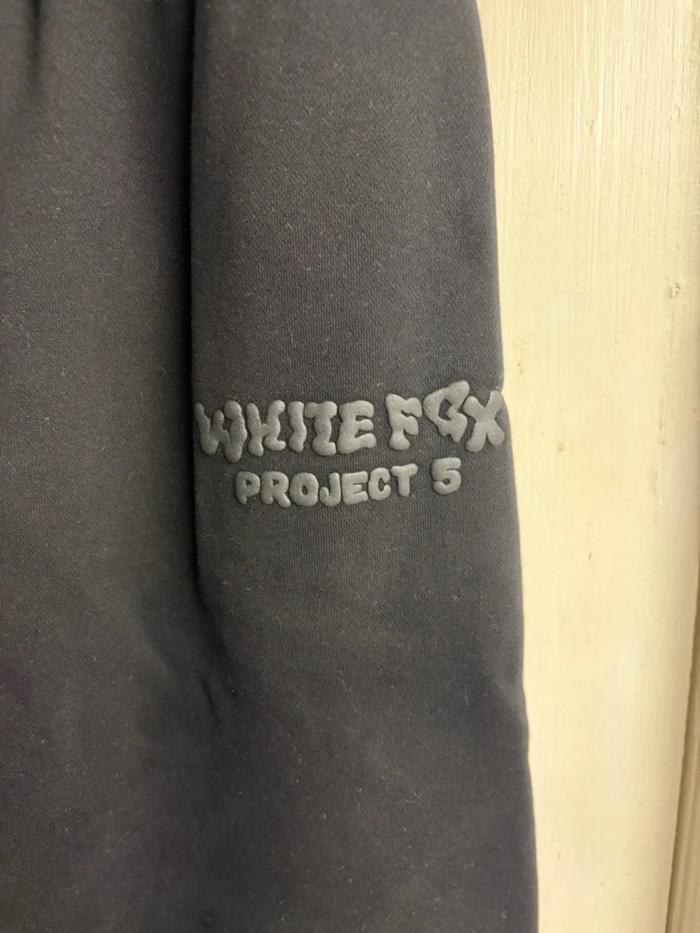 White Fox Project 5 Black Sweatpants - Picture 4 of 4